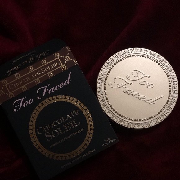 Too Face Bronzer - Picture 2 of 3